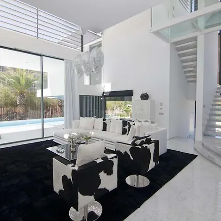 Phenomenal Algarve Flowerscape 4 Bedrooms Steam & Villa