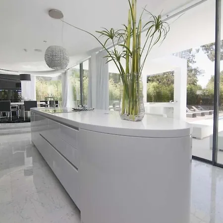 Phenomenal Algarve Flowerscape 4 Bedrooms Steam Cinema Quinta Do Villa