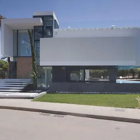 Villa Phenomenal Algarve Flowerscape 4 Bedrooms Steam Cinema Quinta Do