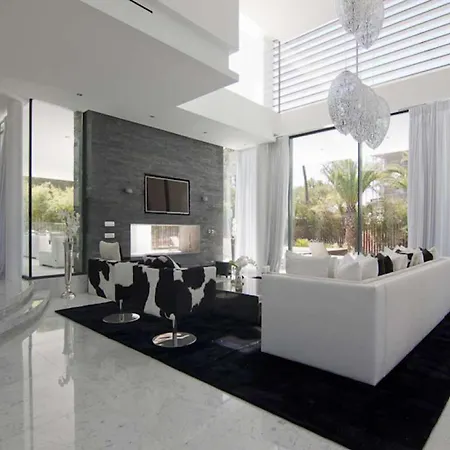 Villa Phenomenal Algarve Flowerscape 4 Bedrooms Steam Cinema Quinta Do